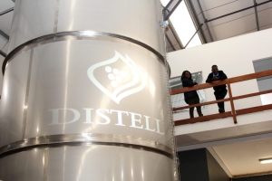 Distell shareholders approve Heineken takeover