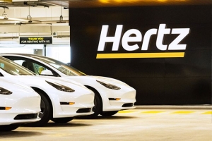 Tesla valuation hits $1 trillion as Hertz orders 100 000 electric vehicles