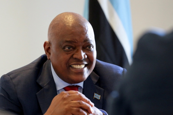 De Beers deal is boon for Botswana’s economy, President says