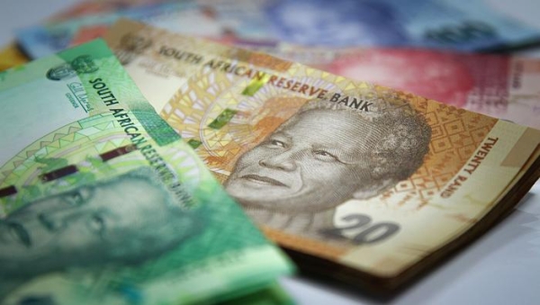 Rand at 21-month low as dollar strength weighs