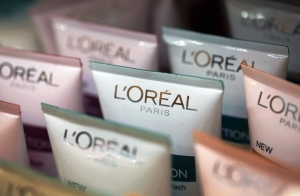 Nestle to trim L’Oreal stake to 20% with share sale